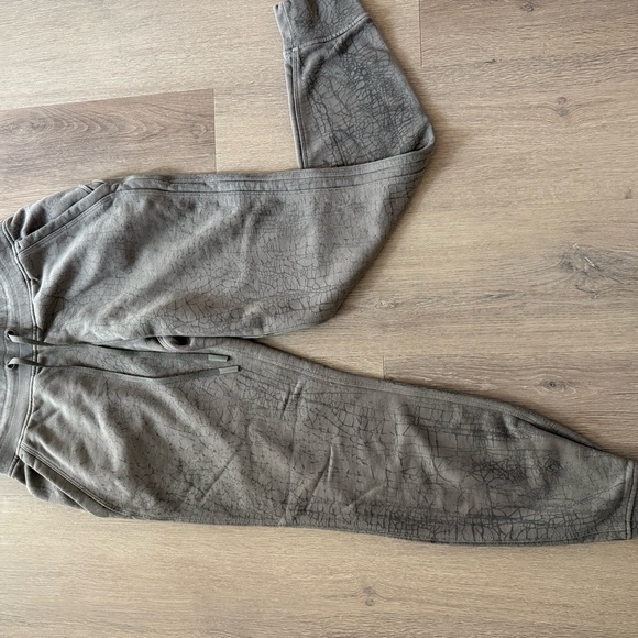 Lululemon Warm Down Jogger *7/8 Length - Picture 4 of 7